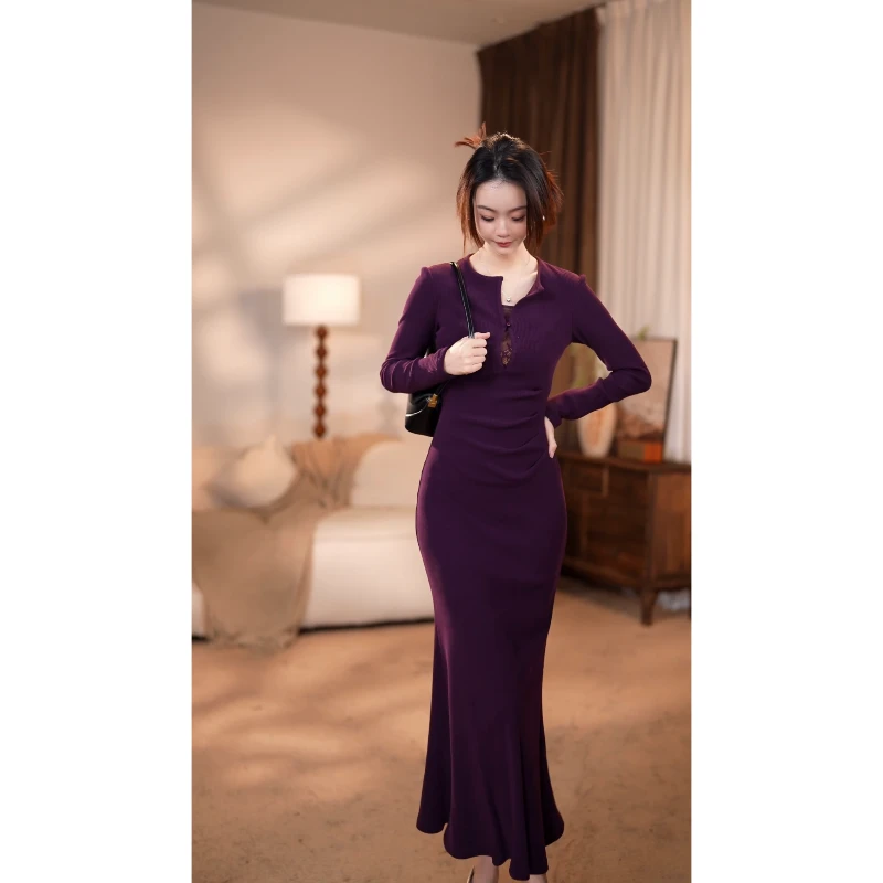 【之之】紫鸢冬季新款法式气质收腰显瘦连衣裙-YL11159