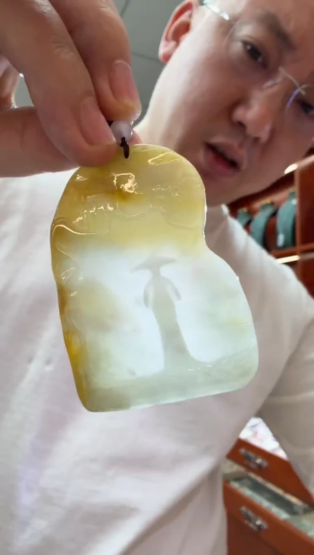 未镶嵌挂件翡翠A货翡翠孤品国雕谢林工