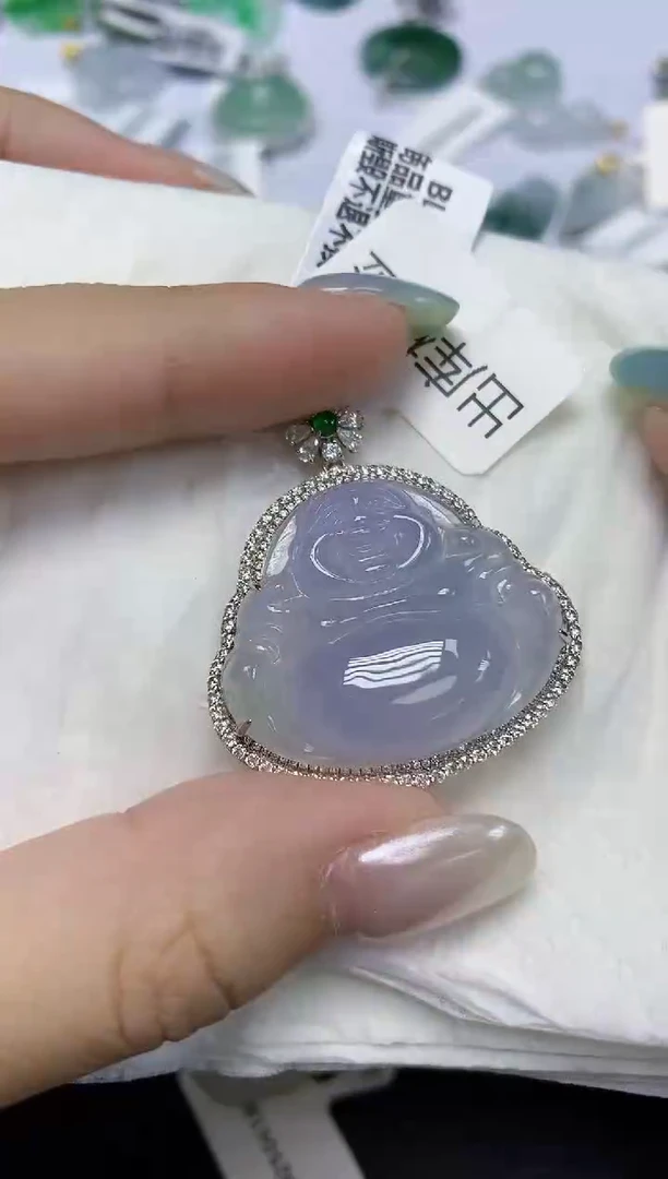 翡翠18K金镶嵌颈饰天然缅甸翡翠A货