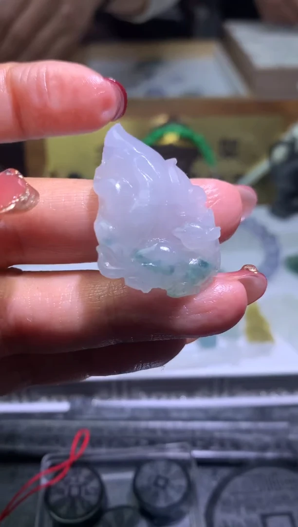 【闪购商品】定制翡翠未镶嵌毛货