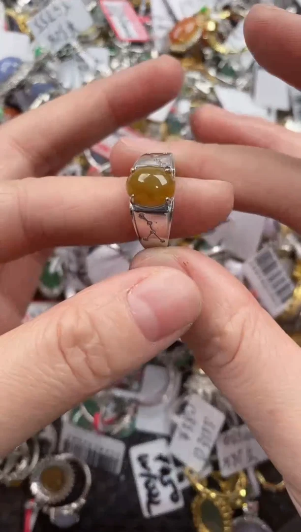 银S925镶嵌戒指翡翠111       10