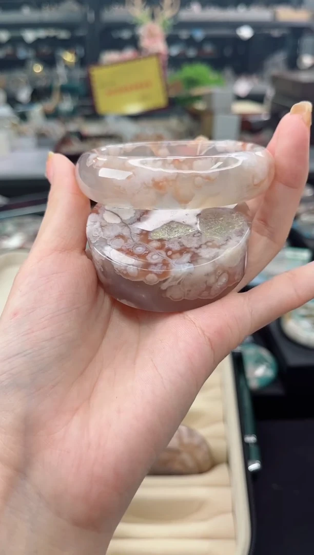 【闪购商品】石英质玉手镯未镶嵌60圈口（赠品镯心）3540353