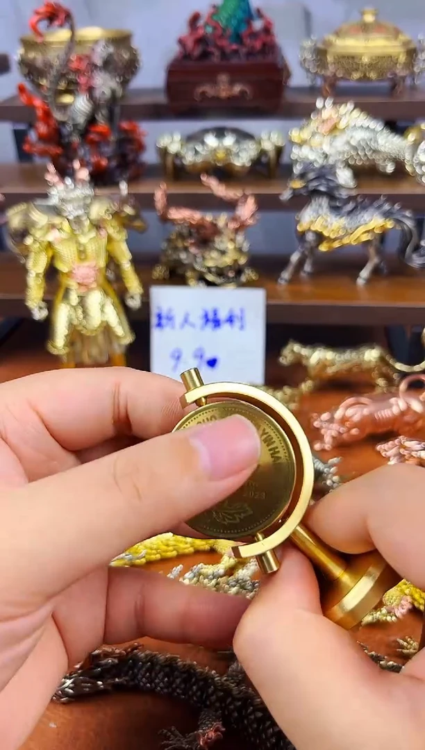 赚一个亿黄铜摆件