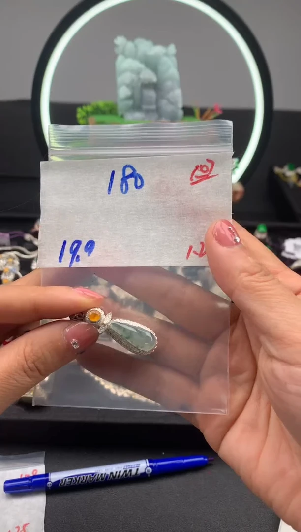 【闪购商品】定制翡翠未镶嵌毛货需精细抛光拍一发一