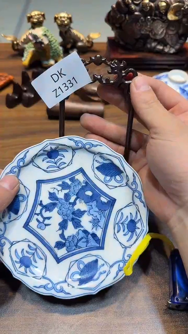 瓷片东*哈哈哈哈哈1331