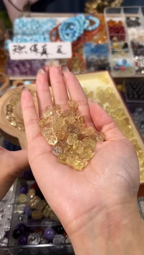 【闪购商品】水晶手串未镶嵌新款黄水晶貔貅一个宽卡约8