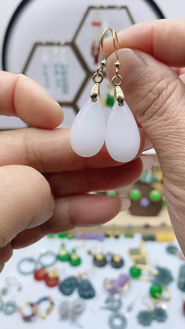 未镶嵌和田玉耳饰22