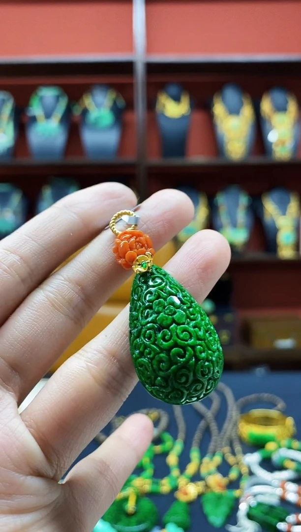 颈饰未镶嵌翡翠翡翠吊坠