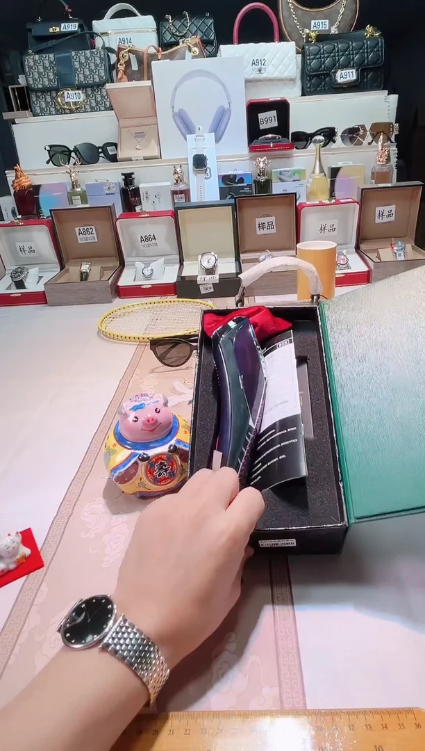 瓷片瓷器 库房到期 全部地板价@@1