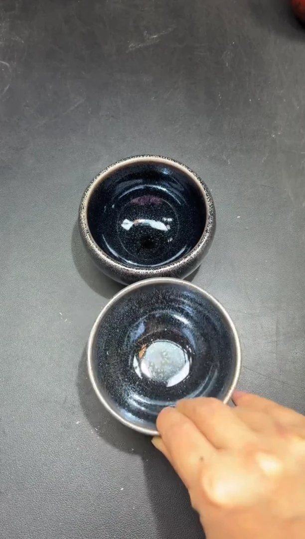 茶盏29两只微瑕