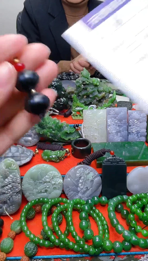 颈饰未镶嵌和田玉61