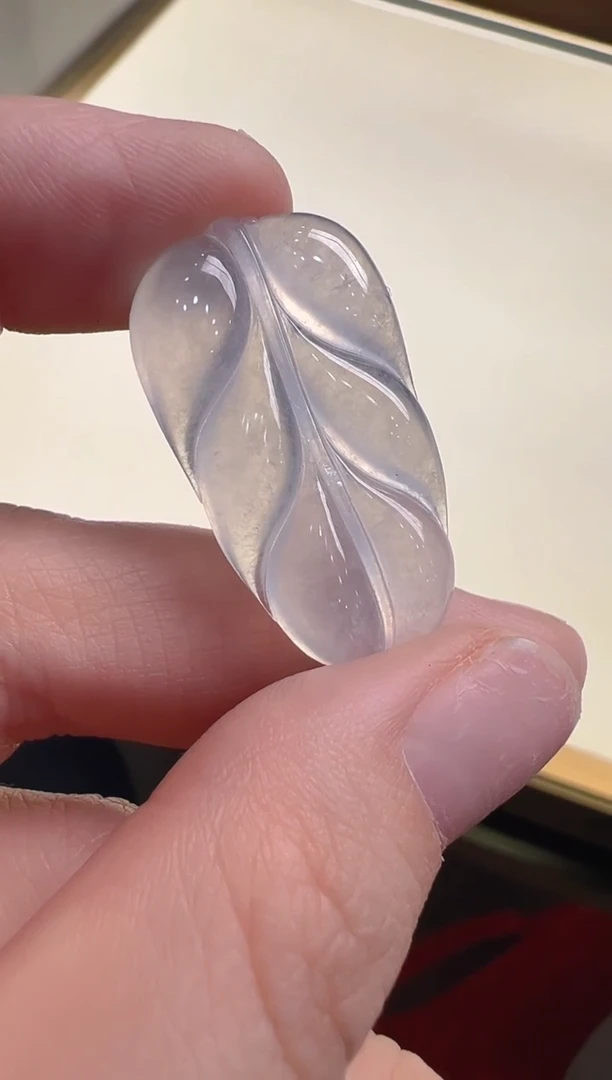 【闪购商品】翡翠吊坠(不含链)未镶嵌多样性发货拍一发一