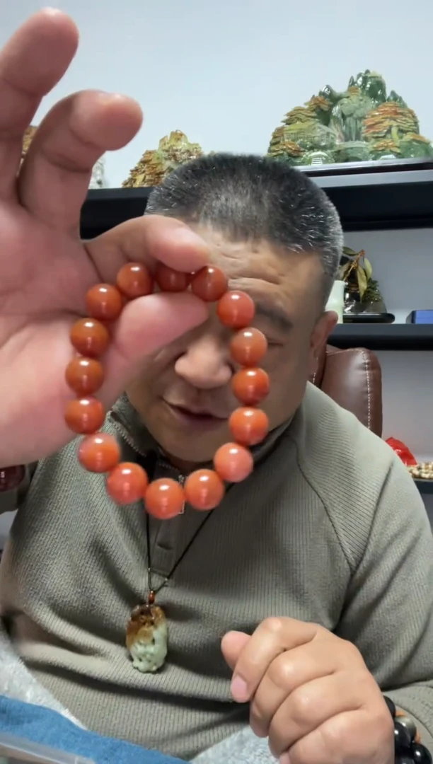 未镶嵌手串南红玛瑙13mm手串