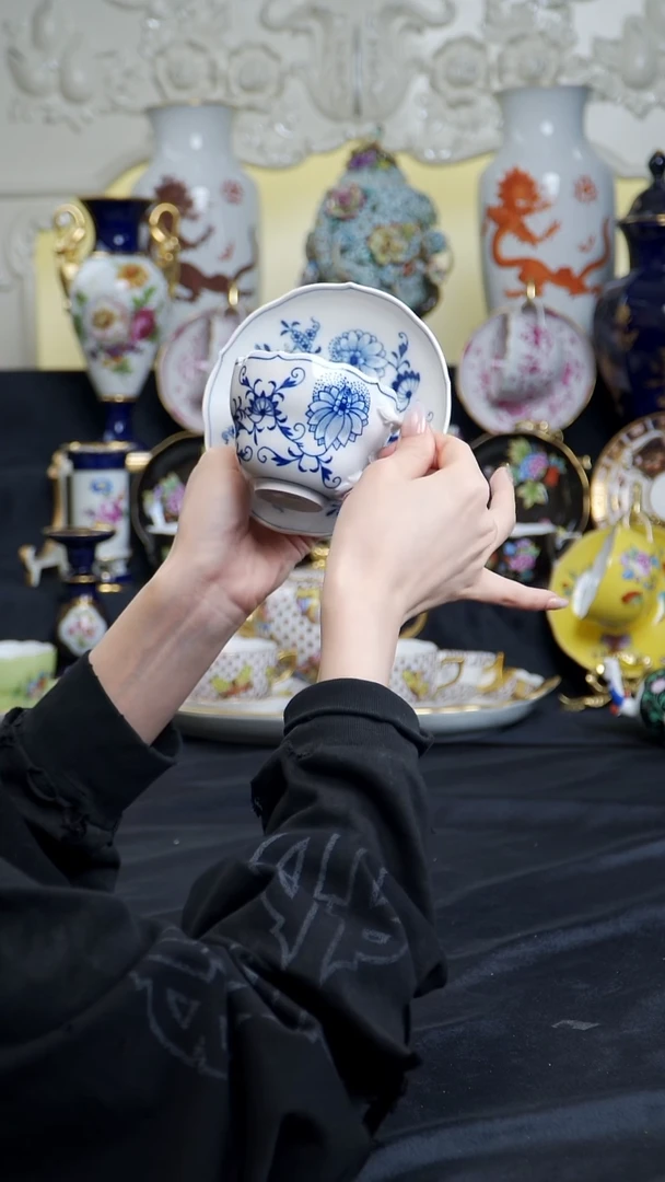 骨瓷婷婷中古器物如图所示81