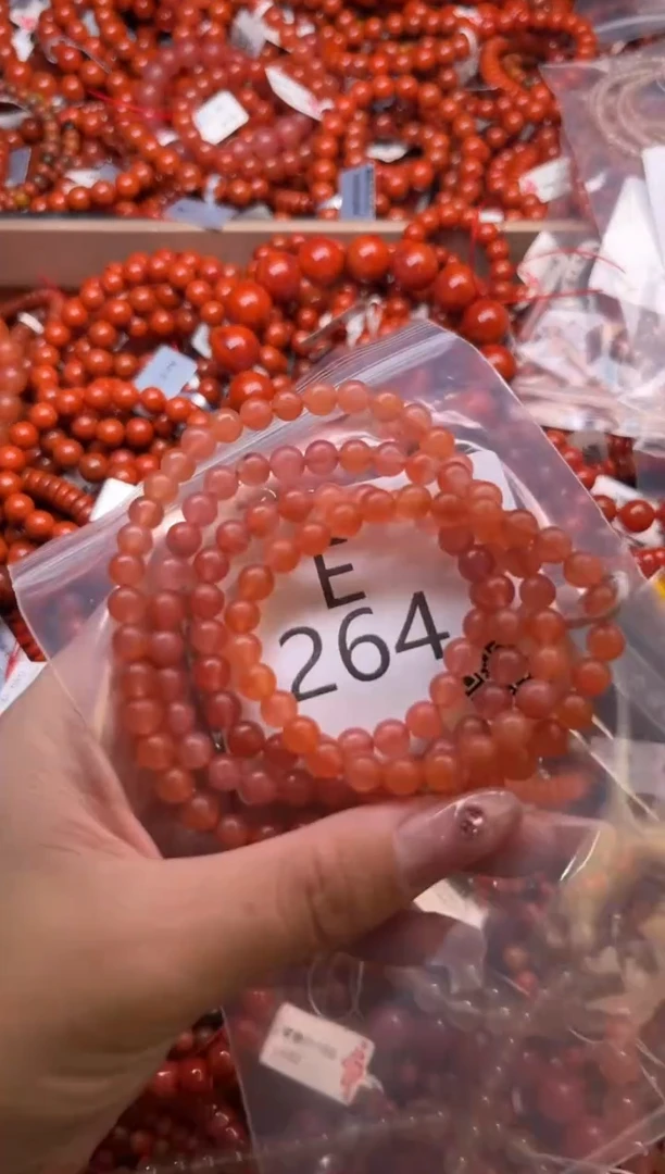 南红玛瑙未镶嵌珠宝奇石E264-6+