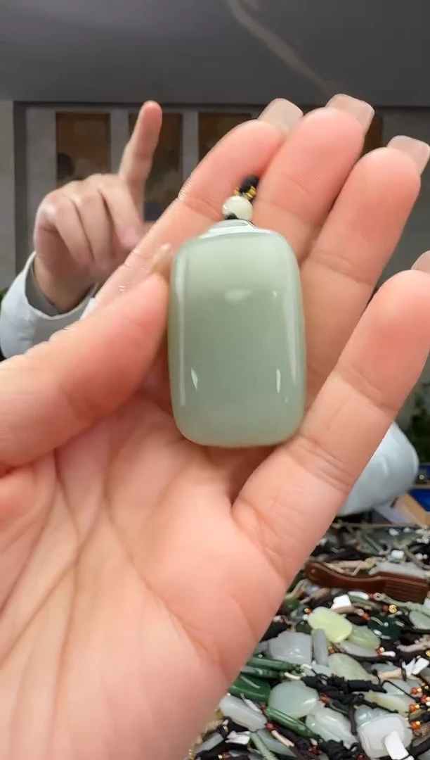 颈饰未镶嵌和田玉拍一发一多样性发货