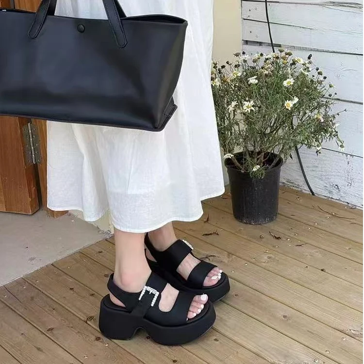 4901-C4-粗跟凉鞋女