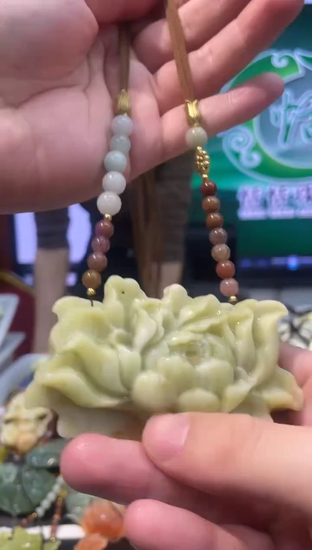 【闪购商品】岫玉吊坠未镶嵌·