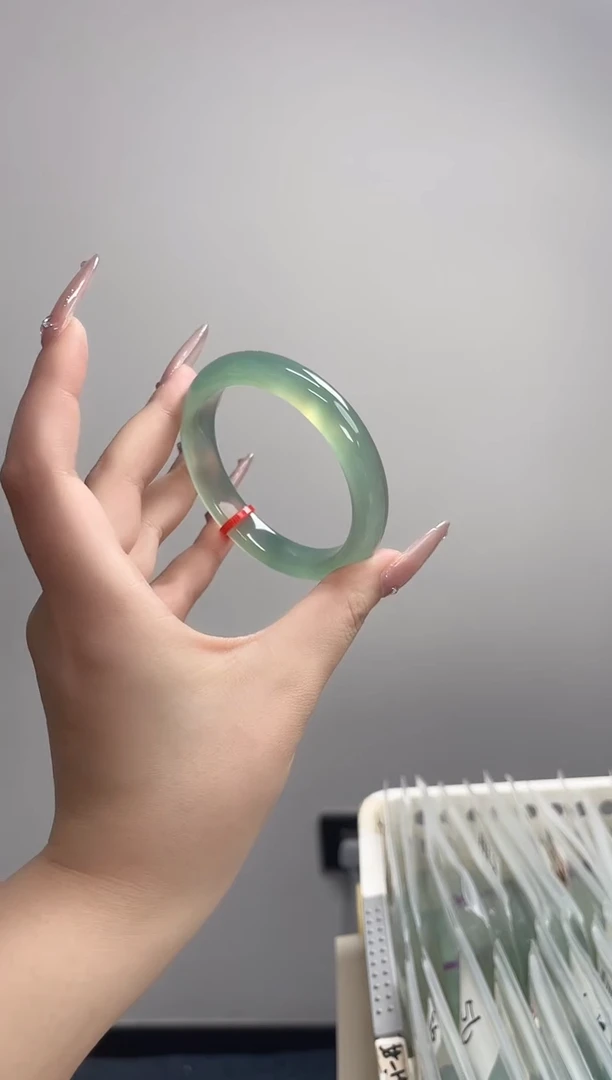 手镯玛瑙/玉髓合金55-56圈