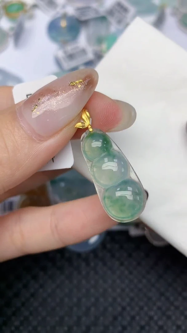 颈饰18K金镶嵌翡翠天然缅甸翡翠a货百元以上9元证书费自理