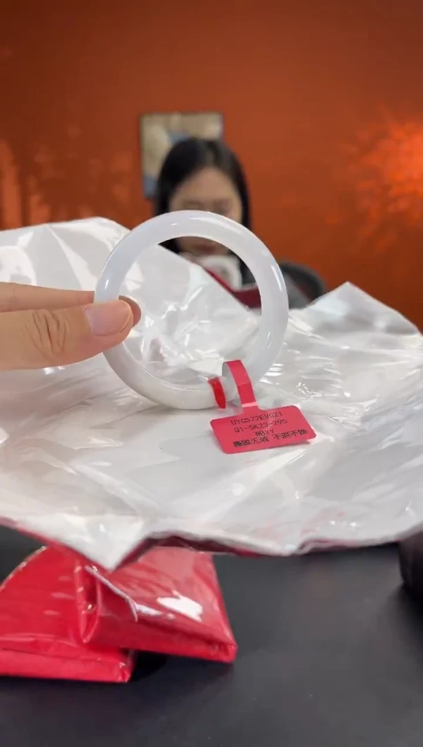 未镶嵌手镯翡翠6