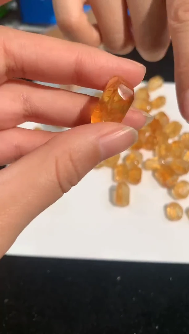 【闪购商品】水晶手链未镶嵌17号黄水晶随行配件