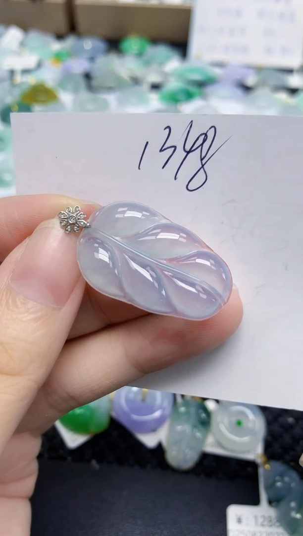 颈饰18K金镶嵌翡翠天然缅甸翡翠A货翡翠百元以上9元证书费自理