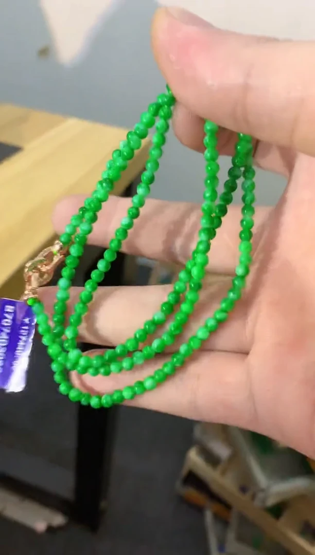 翡翠未镶嵌吊坠(不含链)缅甸翡翠珠链