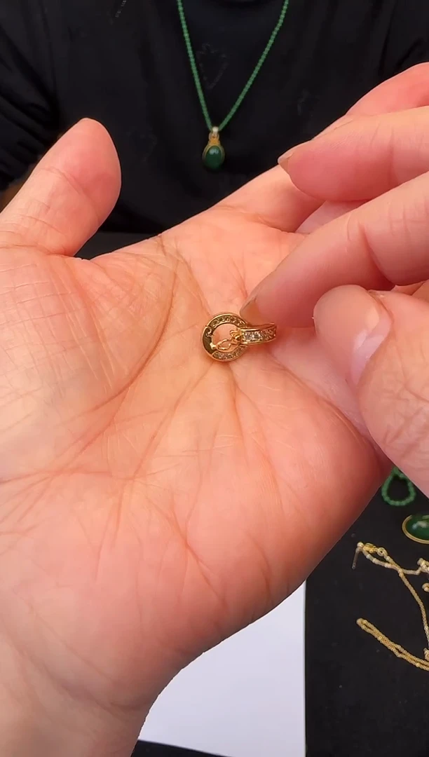 颈饰未镶嵌和田玉配饰