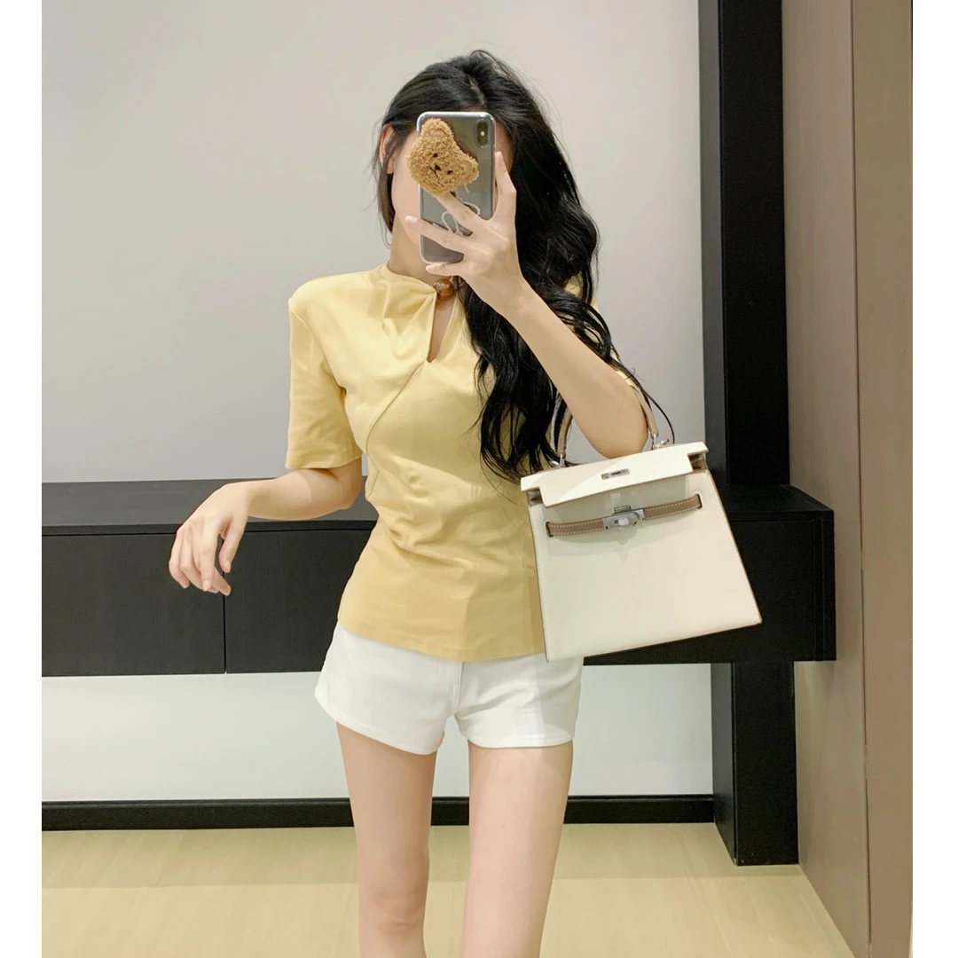 【现货】Leathercat夏2025绝美漂亮小上衣复古设计感收腰短袖t恤女