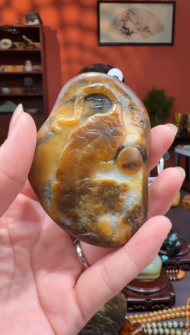 未镶嵌和田玉把件猛虎下山