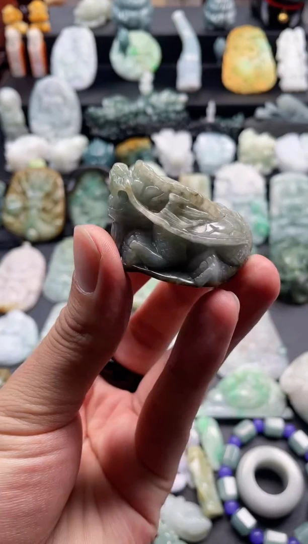 颈饰未镶嵌翡翠34  天然翡翠a货  龙龟