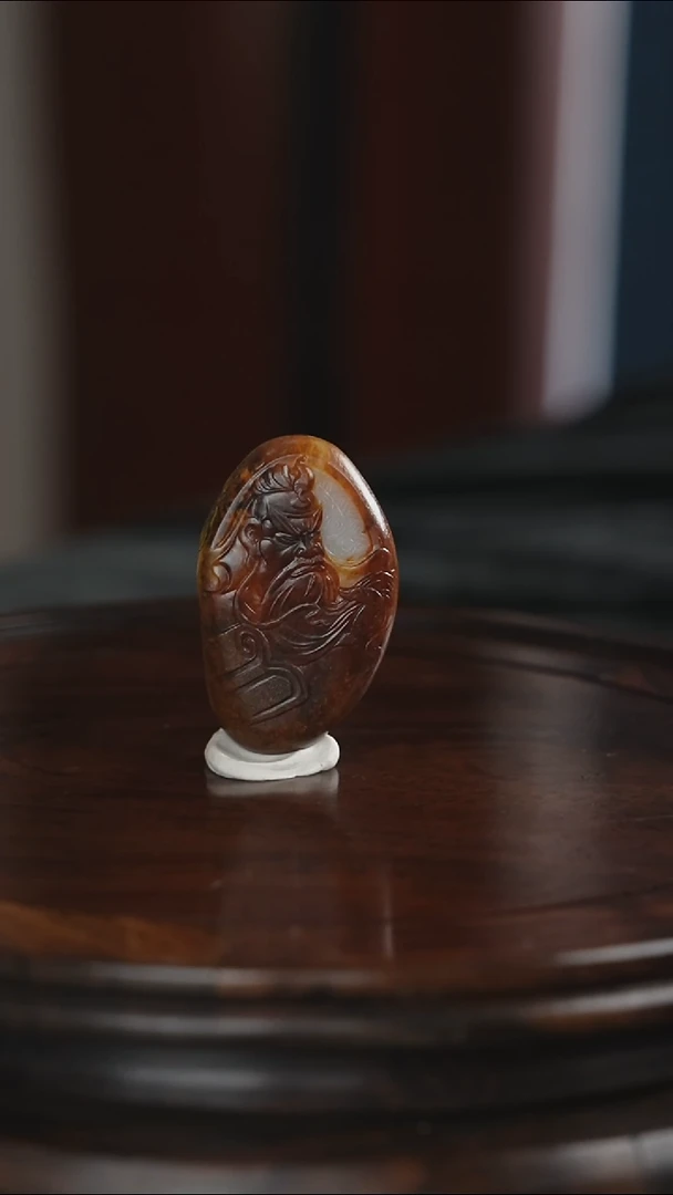 颈饰未镶嵌和田玉／*和田玉关公