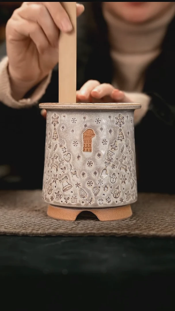 01-04-L150花盆口径8瑕