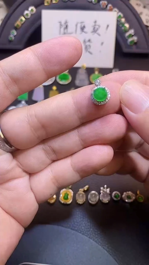 吊坠(不含链)银S925镶嵌翡翠1