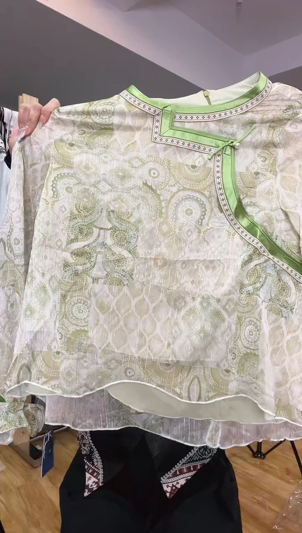 3XL码    135-145斤  上衣