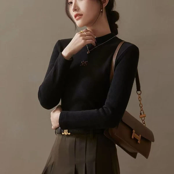 132半高领刺绣黑科技热能衣打底衫