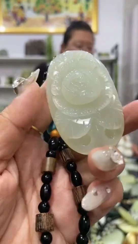 岫玉未镶嵌手把件