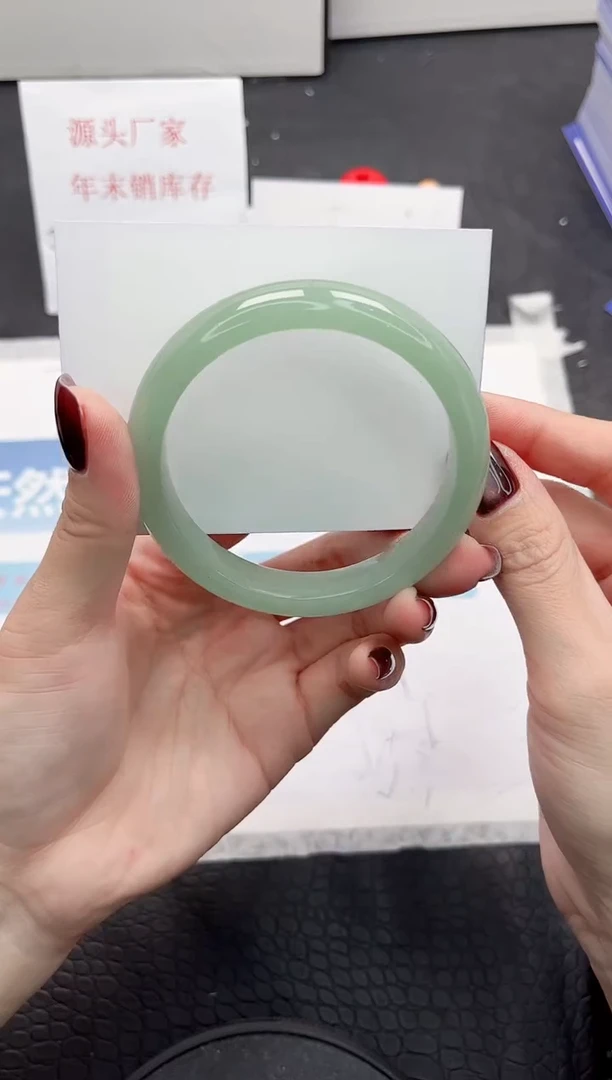 【闪购商品】石英质玉手镯未镶嵌217-58.6