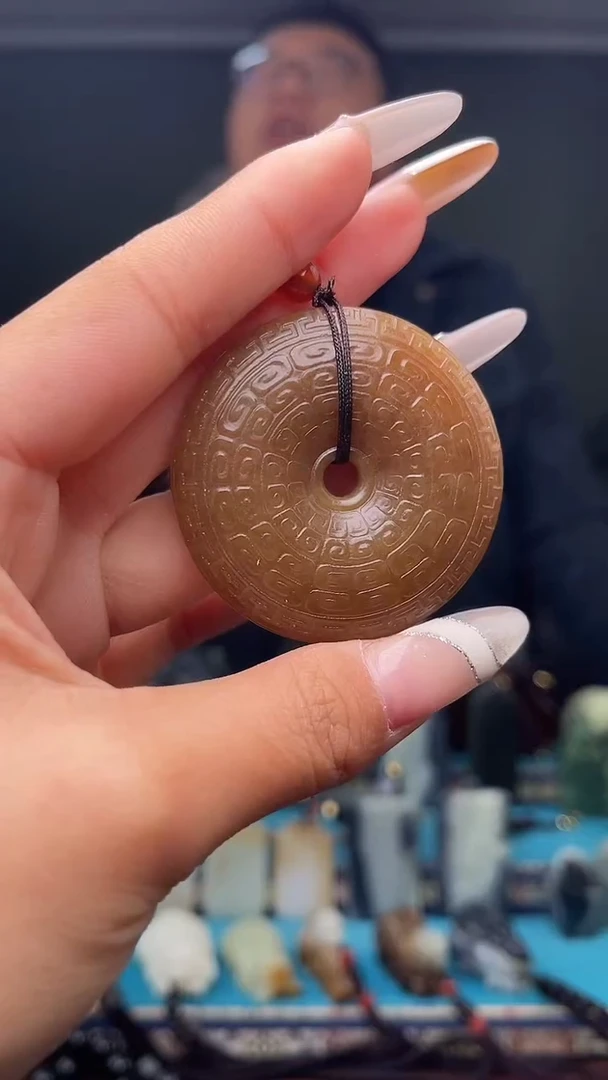 未镶嵌和田玉挂件1
