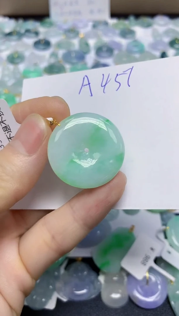 颈饰未镶嵌翡翠天然缅甸翡翠A货翡翠百元以上9元证书费自理