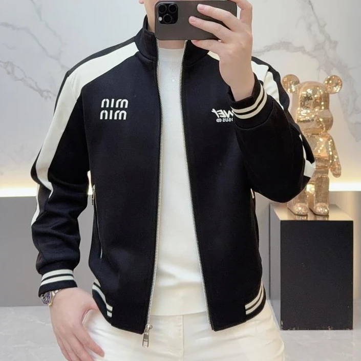2025潮牌男士夹克秋季新款修身帅气字母刺绣立领潮流薄款外套男款