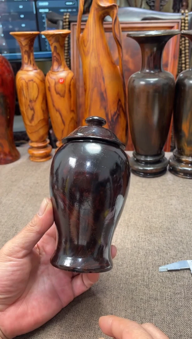 交趾黄檀（大红酸枝）8.4/15.5