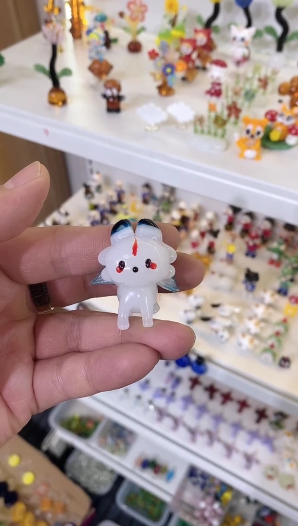 琉璃手工艺品蓝狐狸