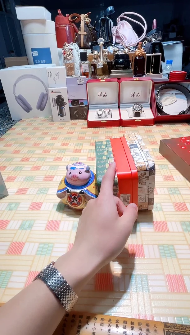 瓷片瓷器 库房到期 全部地板价@@1