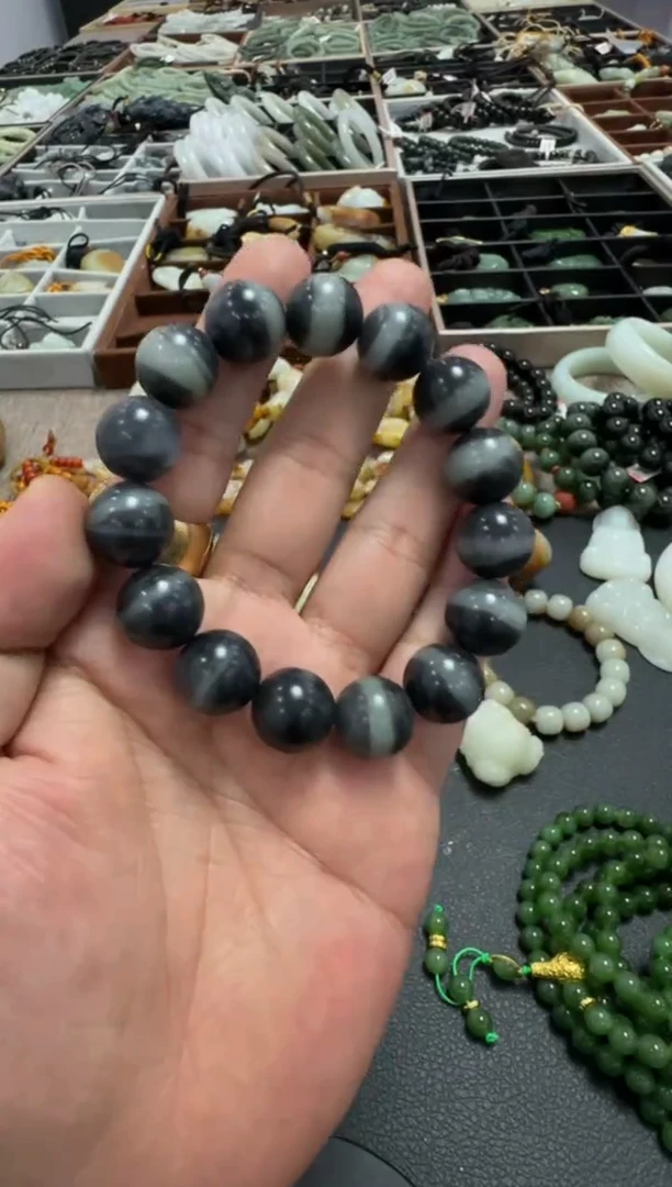 吊坠(不含链)未镶嵌和田玉和田玉吊坠18