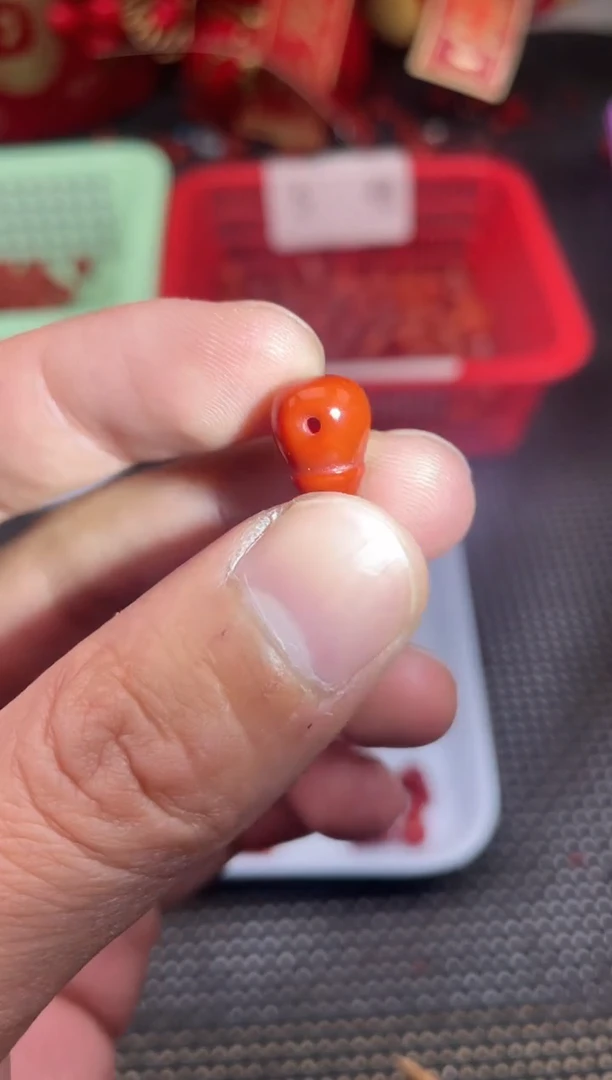 【闪购商品】南红玛瑙单珠未镶嵌6号柿子红卡8*13三通一颗