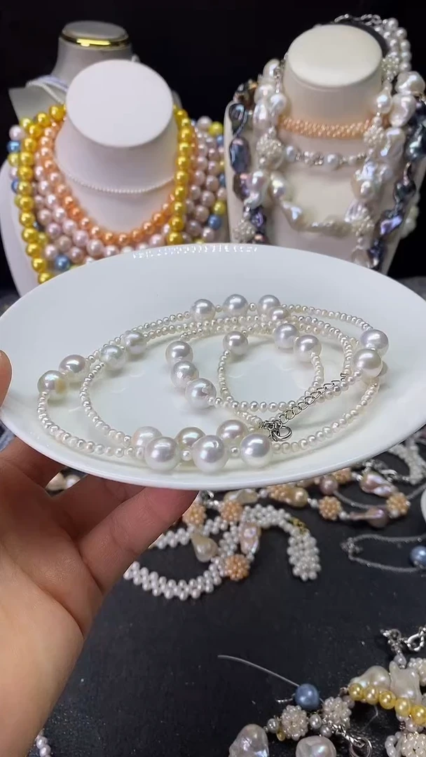 颈饰未镶嵌淡水珍珠多人