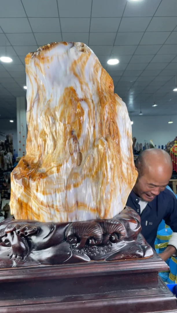 【闪购商品】硅化玉摆件未镶嵌68