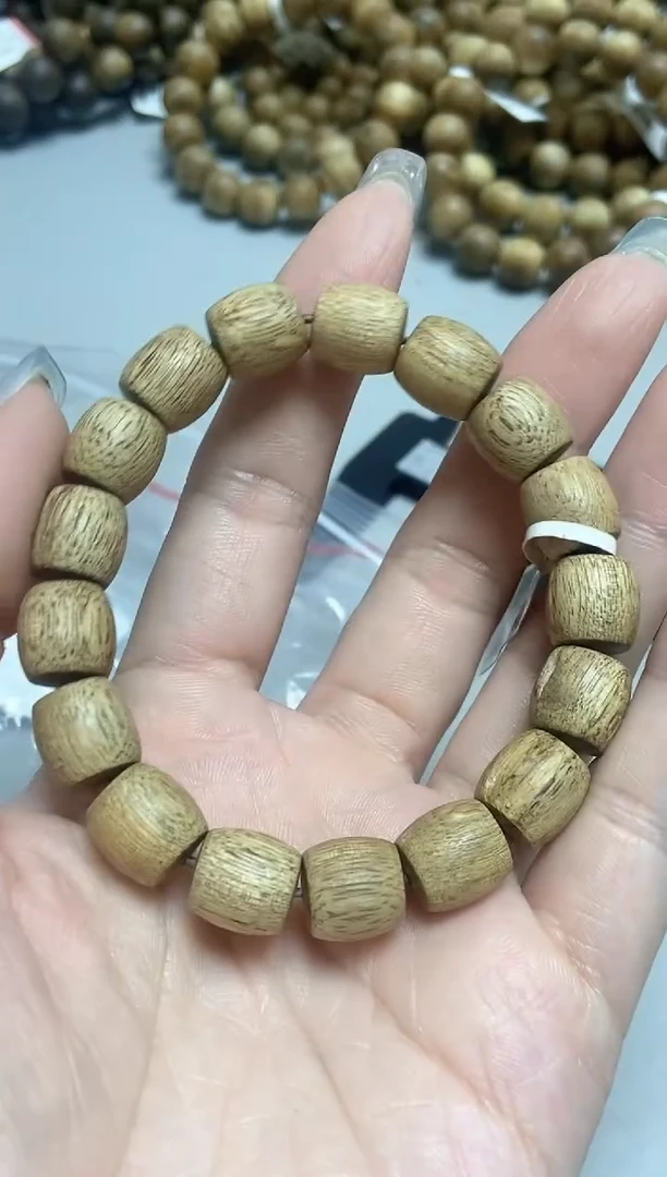 【闪购商品】沉香手串菩萨棋老型单圈1.1虫漏多样性发其一